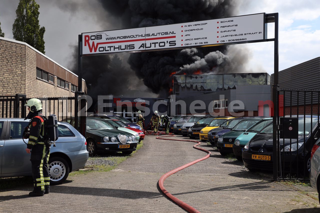 FOTO 5: ZEER GROTE BRAND industrieterrein Oldenzaal