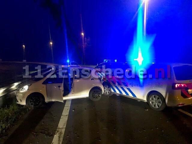 Politie achtervolgt gestolen auto van Enschede naar Azelo