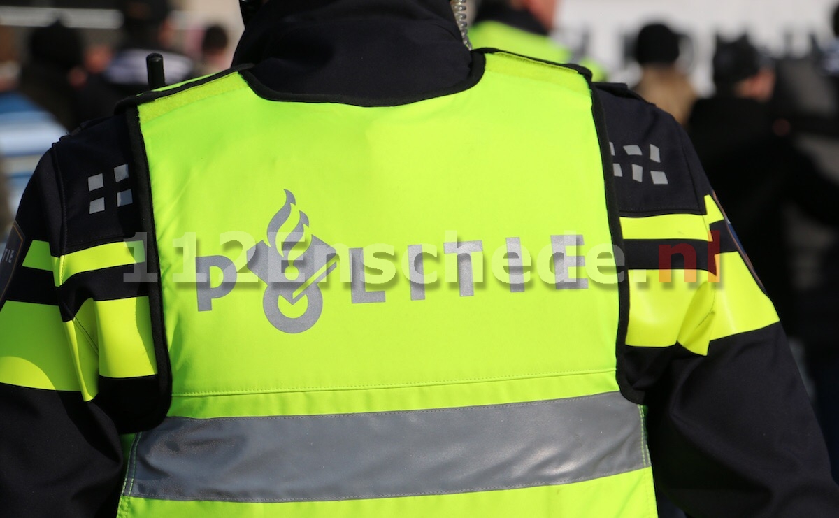 Opnieuw bomen uit de grond gereden op de Parkweg Enschede