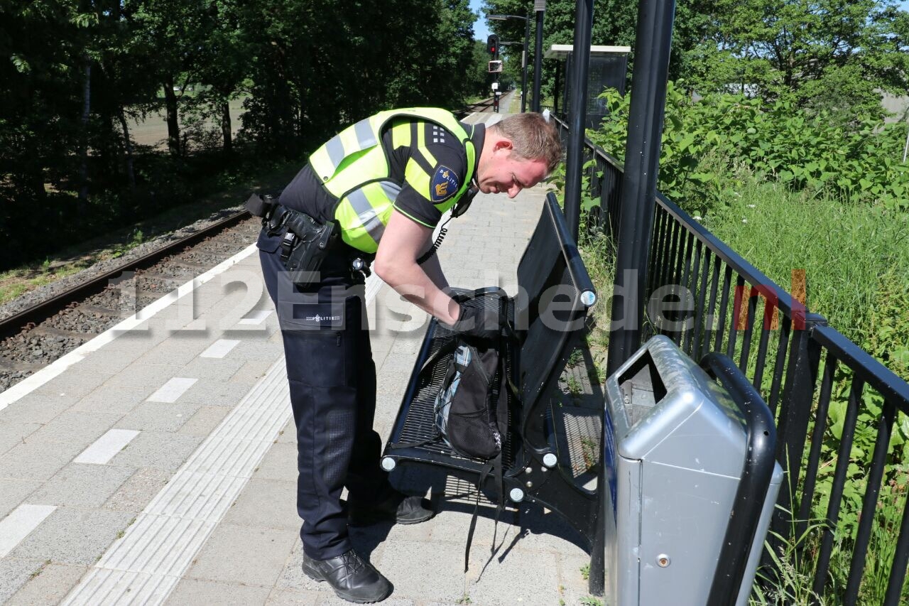 Politie onderzoekt verdachte rugtas langs spoor Glanebrug