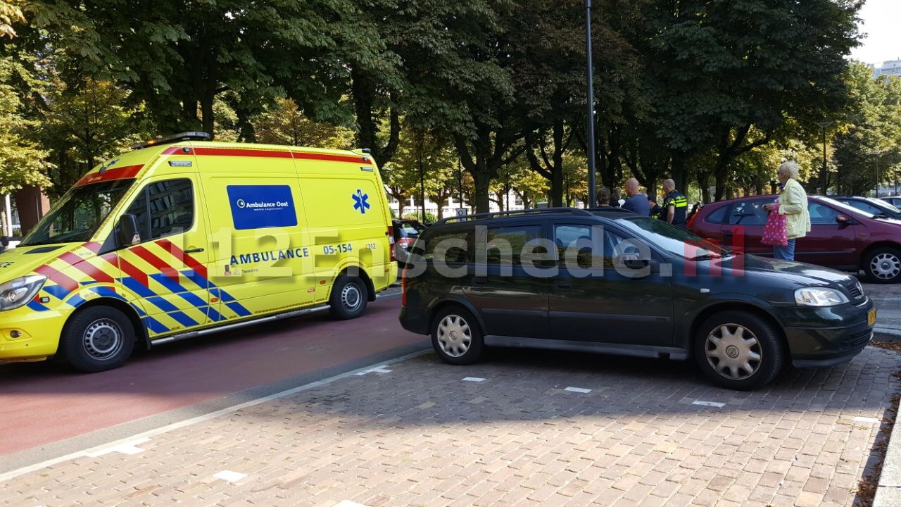 Twee gewonden bij aanrijding in Enschede