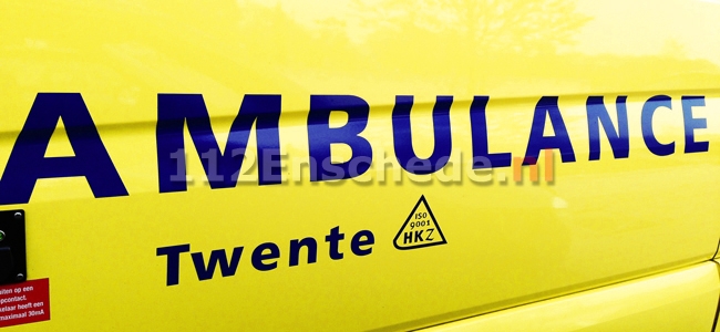 Fietser raakt gewond na ongeval met auto in Enschede