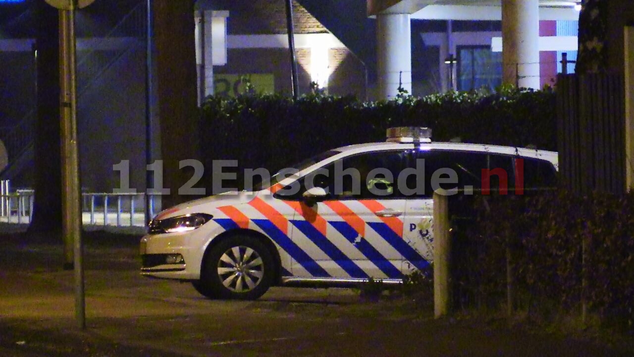 Grote zoekactie met helikopter naar overvaller in Enschede