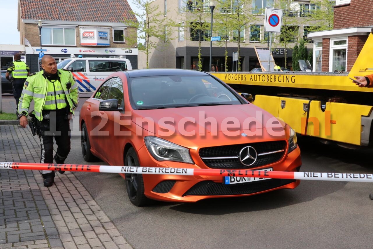 UPDATE: Man zwaait met wapen in Glanerbrug, vier Duitsers aangehouden