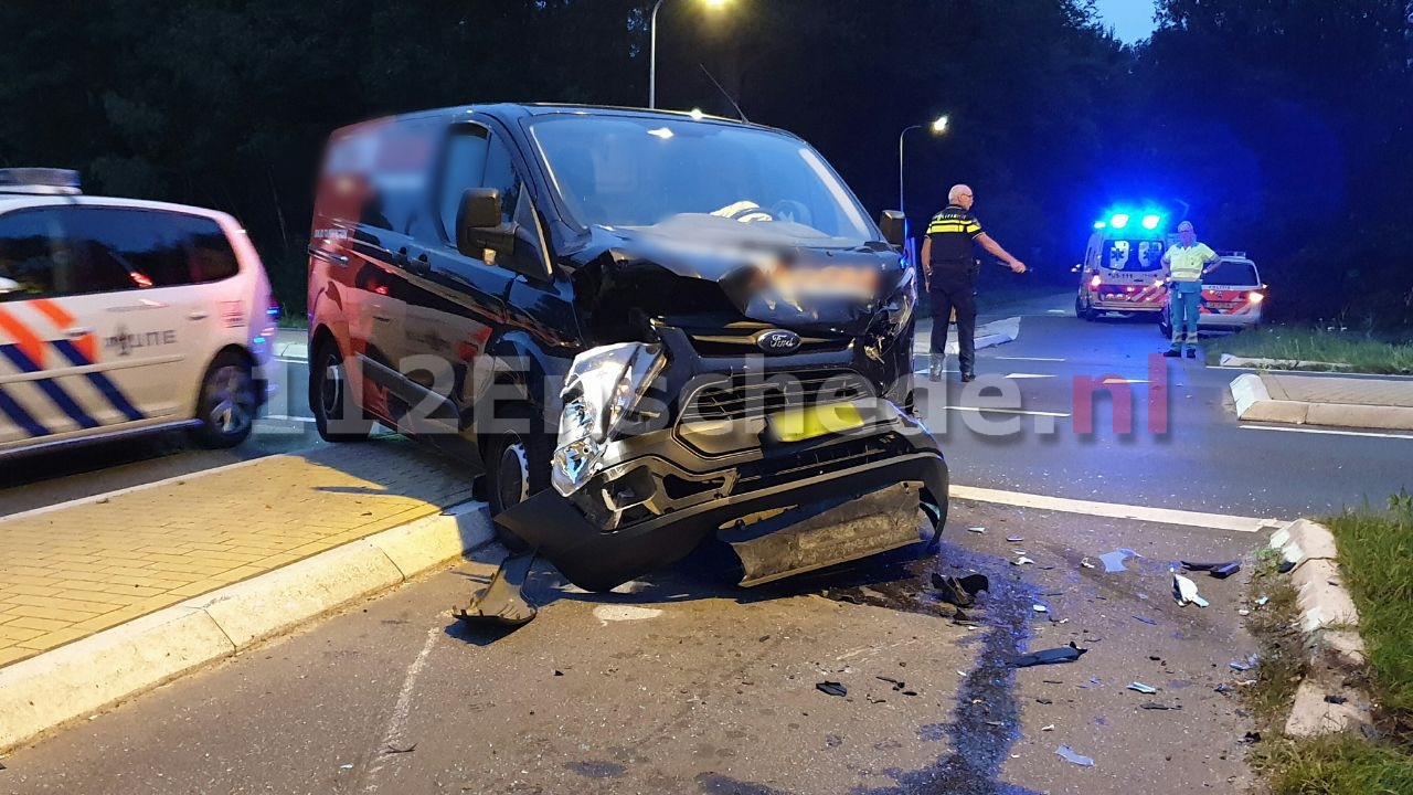 Opnieuw aanrijding op kruising Oostweg in Enschede