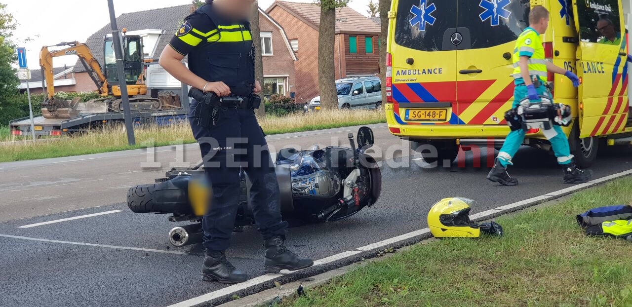 Motorrijder gewond bij aanrijding in Enschede