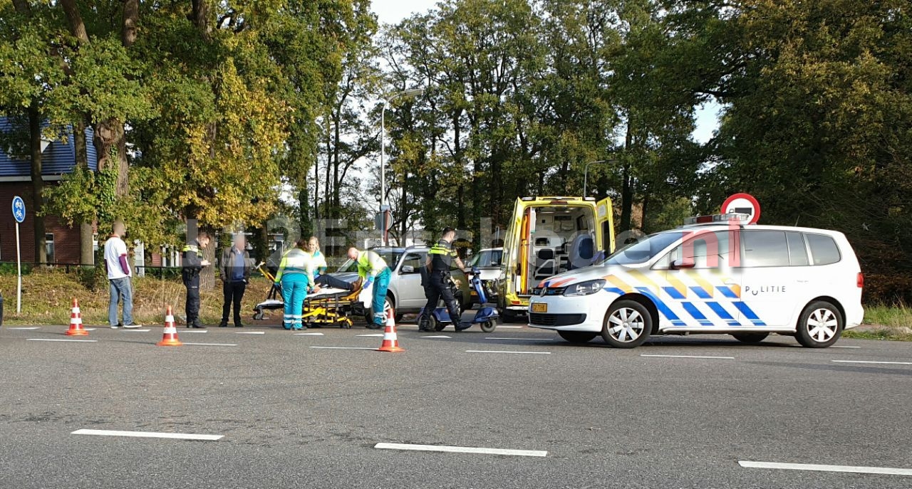 Bestuurder scootmobiel gewond bij aanrijding Usselerrondweg Enschede