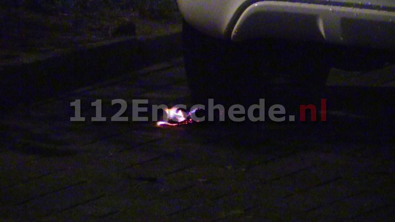 Opnieuw autobrand in Enschede door brandstichting