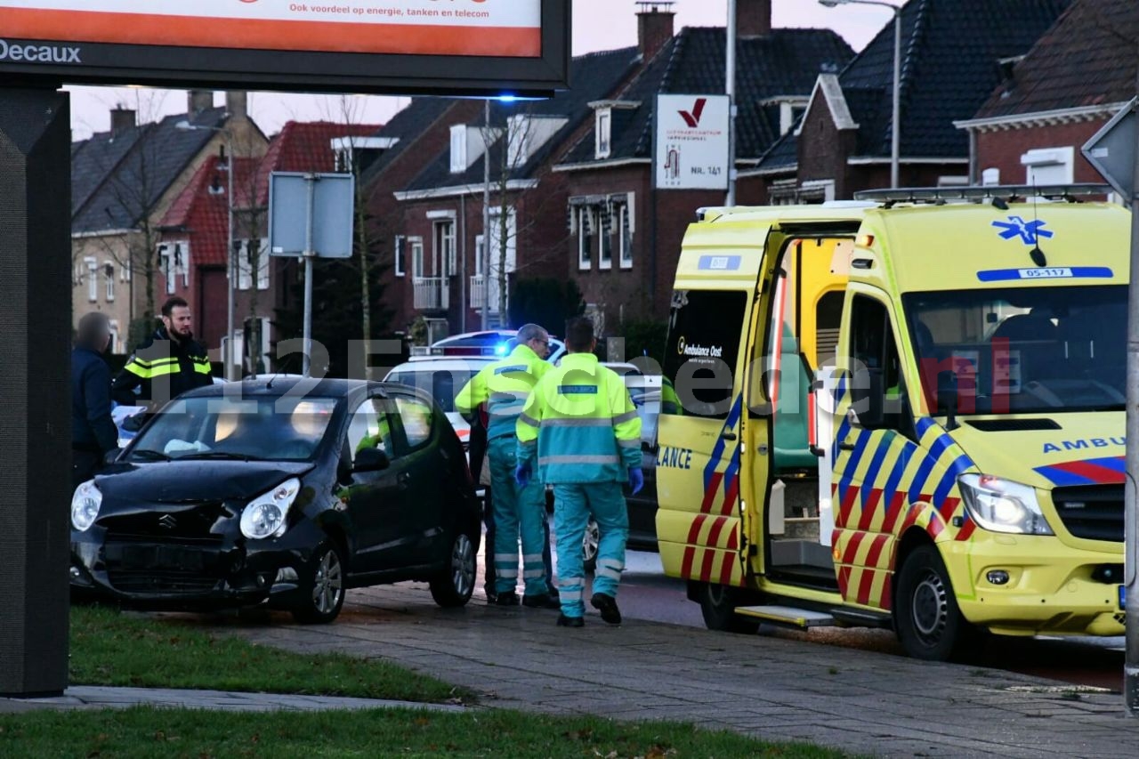 Gewonde na aanrijding in Enschede