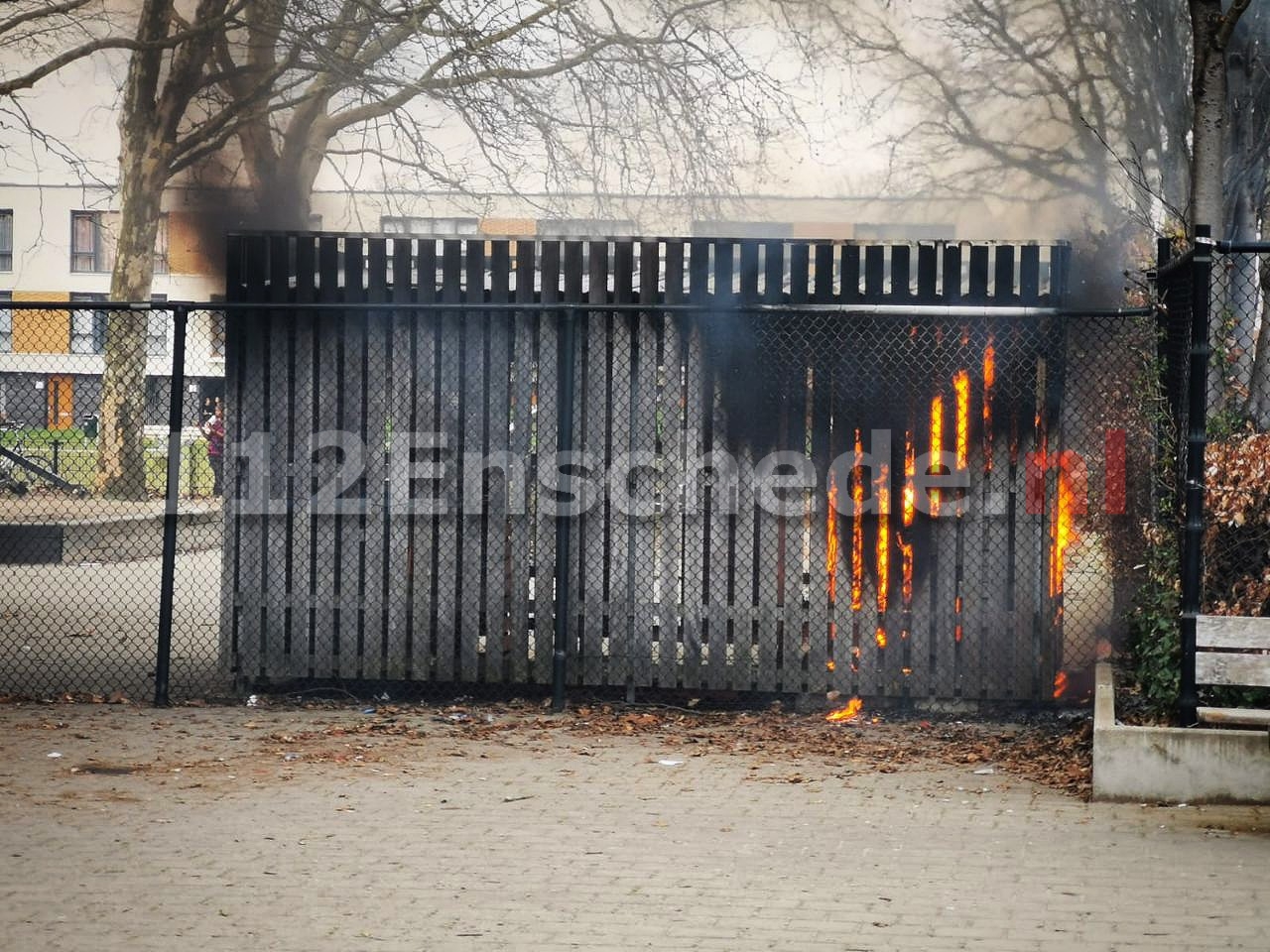Fietsenhok in Enschede in brand