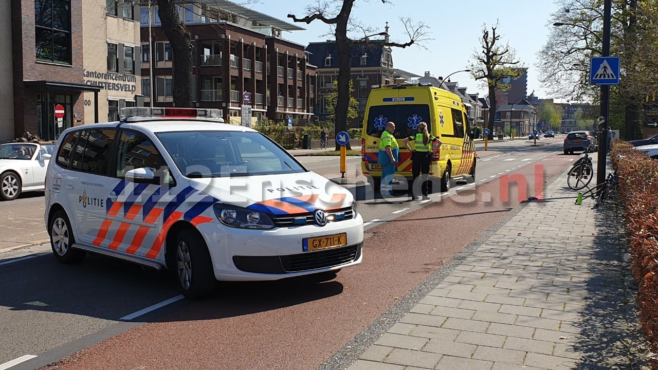 Fietser botst achterop scootmobiel in Enschede