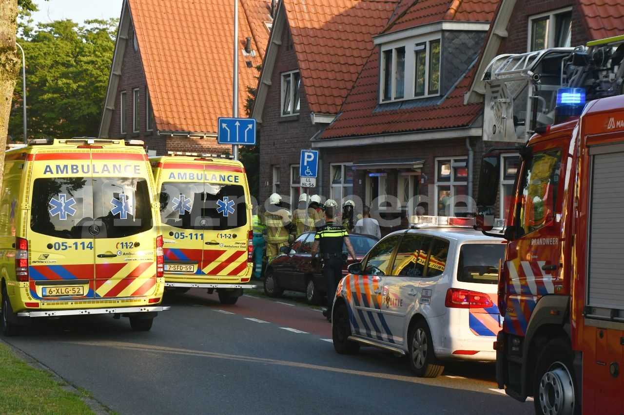 Bewoner gewond bij woningbrand in Enschede