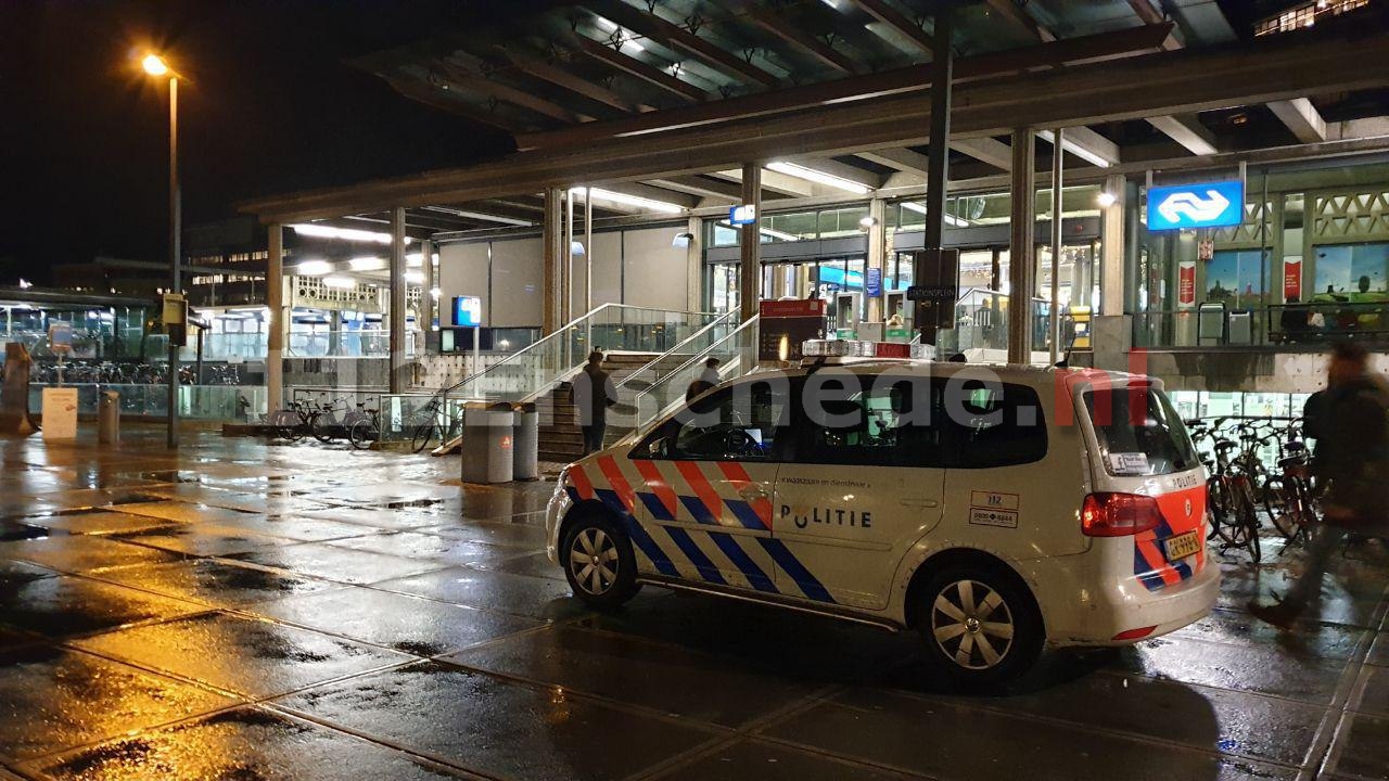 UPDATE: Melding steekincident blijkt rumoer in trein op het station Enschede