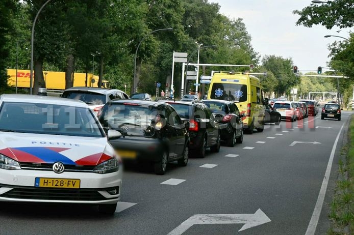 Kettingbotsing op de Gronausestraat in Enschede