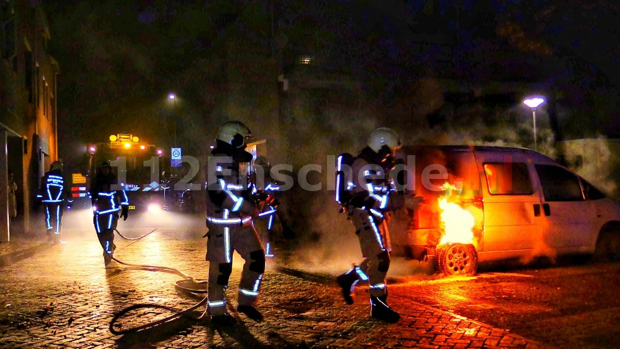 Enschede opnieuw opgeschrikt door autobrand