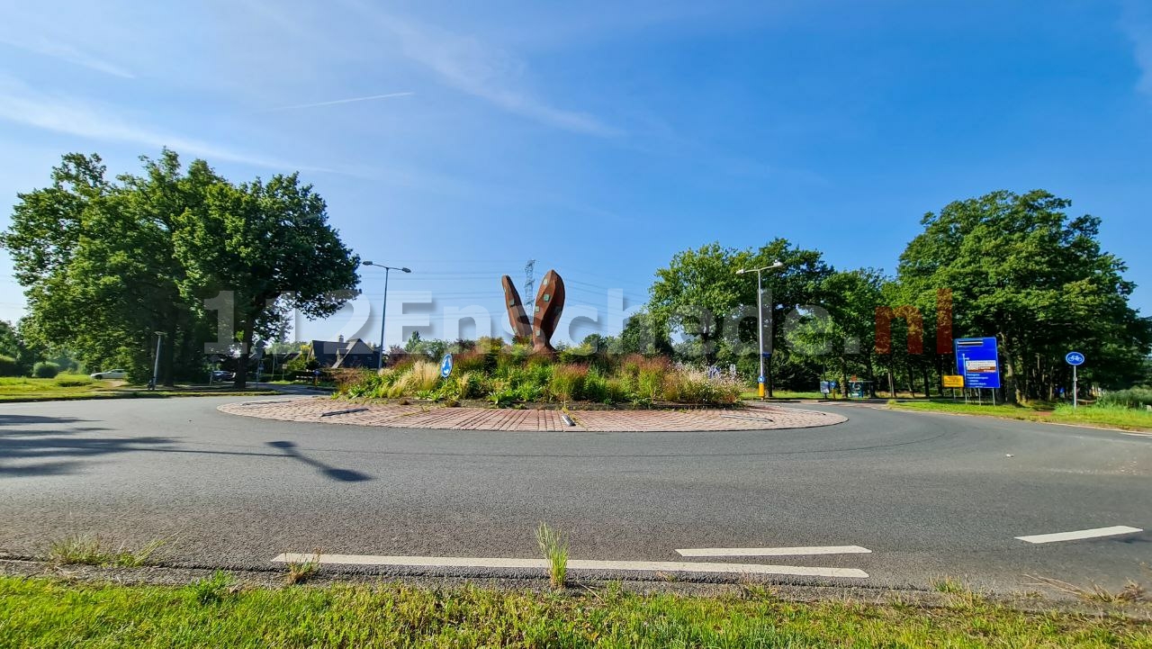 Meerdere mensen mishandeld in Enschede, twee aanhoudingen