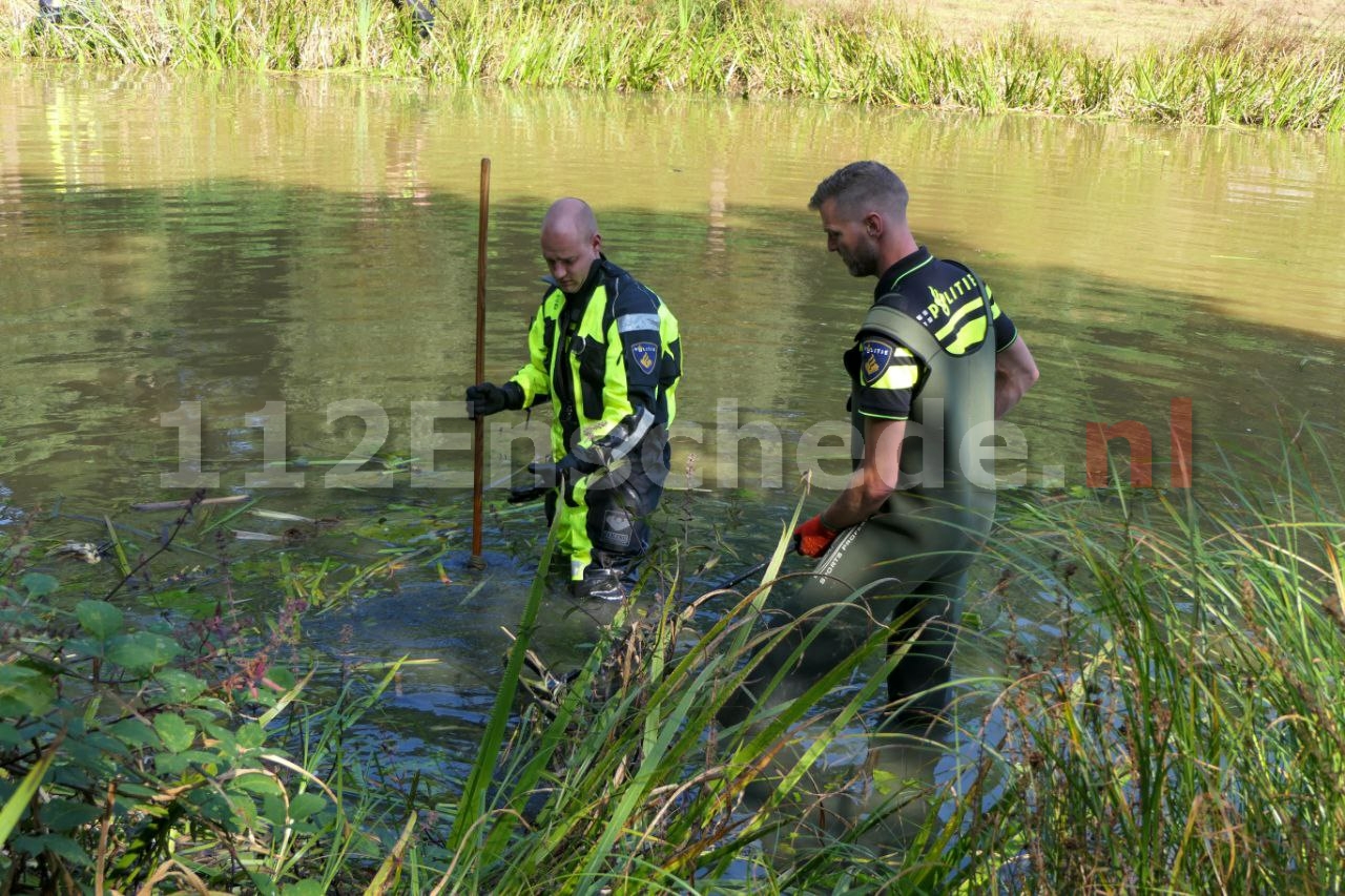 Politie zet door in zoekactie naar moordwapen Daan Mellée, vijver wordt minutieus uitgekamd