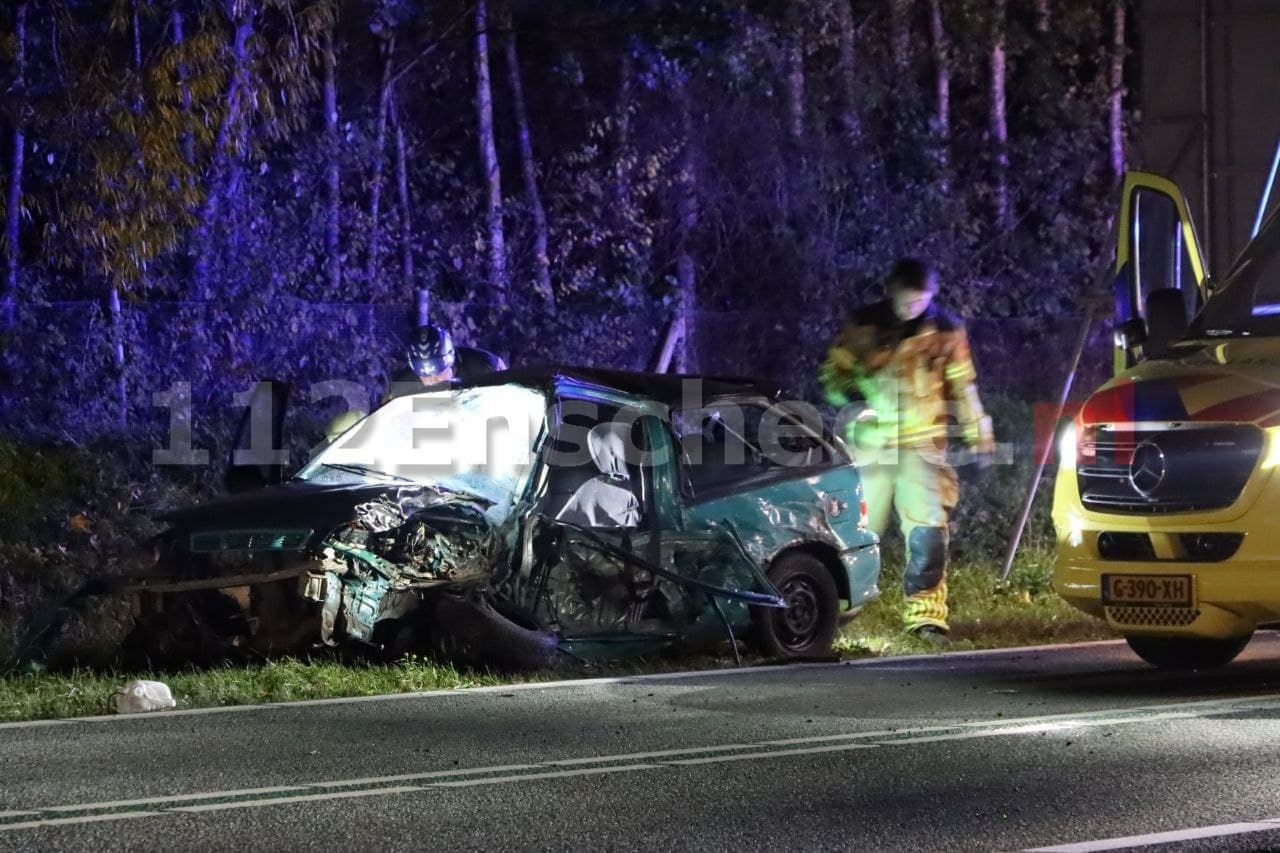 UPDATE: N35 bij Enschede afgesloten na zware aanrijding, weg voorlopig dicht