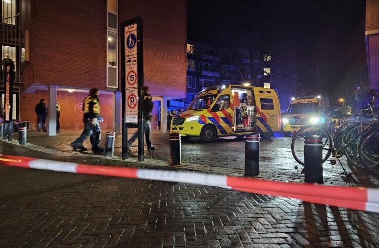 Politie houdt twee jongemannen aan in onderzoek naar dodelijk steekincident Enschede