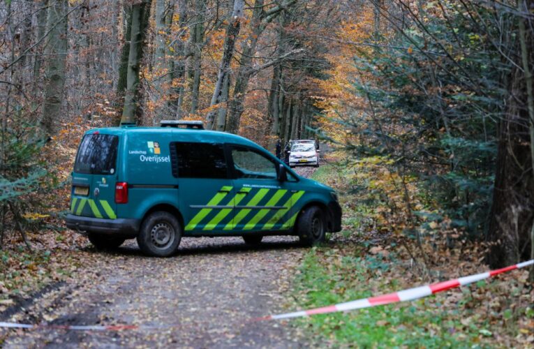 Vermiste man uit Enschede overleden aangetroffen in bosperceel