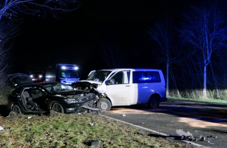 N35/B54 tussen Enschede en Gronau afgesloten na aanrijding